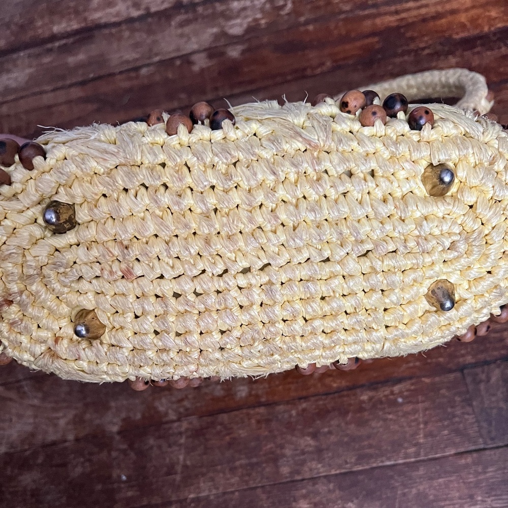 1950s Vintage Yellow Raffia purse with brown wooden beads - Picture 5 of 7